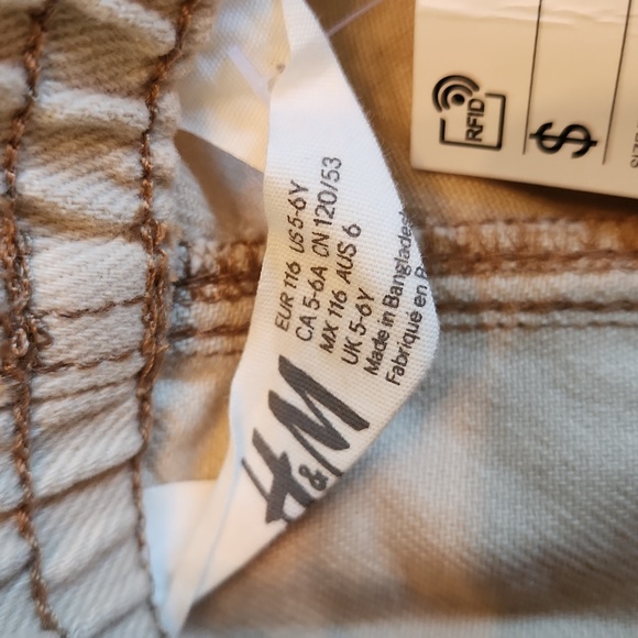 H&M Drawstring Tan Denim Shorts - Picture 3 of 6